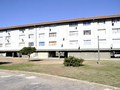 2 Bedroom Apartment For Sale in Port Elizabeth - NbKk.webp