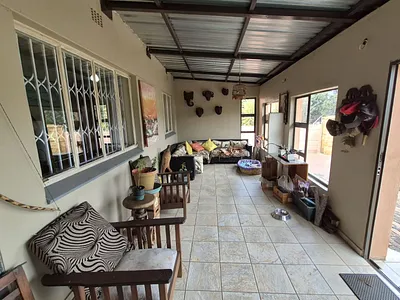 3 Bedroom House For Sale in Germiston - YFkI.webp