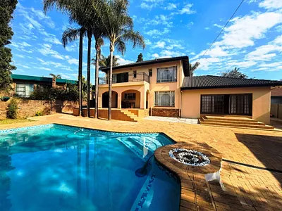 4 Bedroom House For Sale in Centurion - FnW7.webp