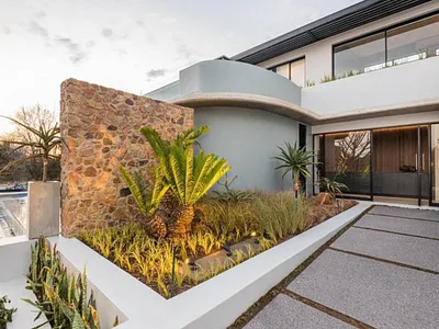 4 Bedroom House To Rent in Pretoria - img