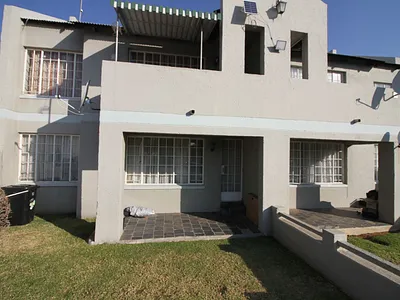 2 Bedroom Apartment For Sale in Randburg - Gt5a.webp
