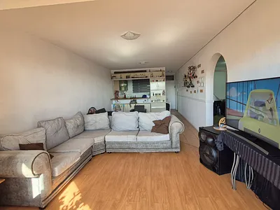 2 Bedroom Apartment For Sale in Germiston - XnQi.webp
