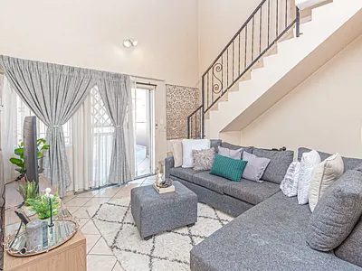2 Bedroom Apartment For Sale in Midrand - cG04.webp
