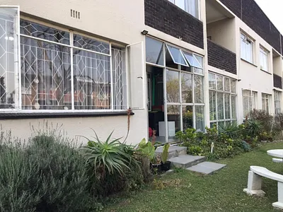 2 Bedroom Apartment For Sale in Edenvale - 8rxp.webp