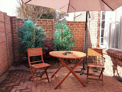 2 Bedroom Townhouse For Sale in Kempton Park - JvgG.webp