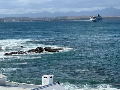 4 Bedroom House For Sale in Mossel Bay - orx7.webp
