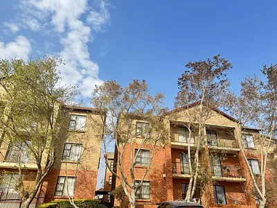 2 Bedroom Apartment For Sale in Centurion - 0h6j.webp