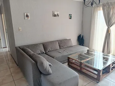 2 Bedroom Townhouse For Sale in Roodepoort - LEJ1.webp