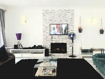 7 Bedroom Townhouse For Sale in Sandton - 4dNp.webp