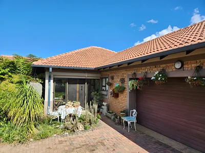 3 Bedroom Townhouse To Rent in Nelspruit - img