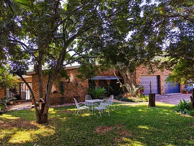 3 Bedroom House For Sale in Modimolle - J9am.webp
