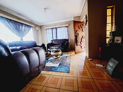 3 Bedroom House For Sale in Pretoria - BtqK.webp
