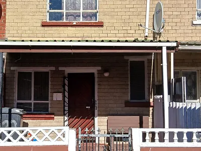 2 Bedroom House For Sale in Mitchells Plain - AfIE.webp