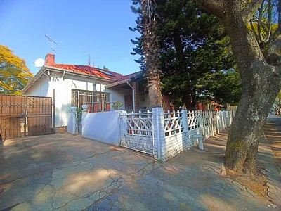3 Bedroom House For Sale in Johannesburg - OjAy.webp