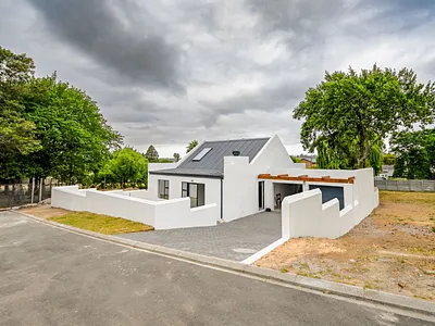 3 Bedroom House For Sale in Grabouw - aSp4.webp