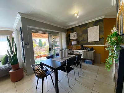 2 Bedroom Apartment For Sale in Centurion - YZzR.webp