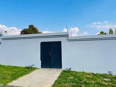 3 Bedroom House To Rent in Johannesburg - 8zxO.webp