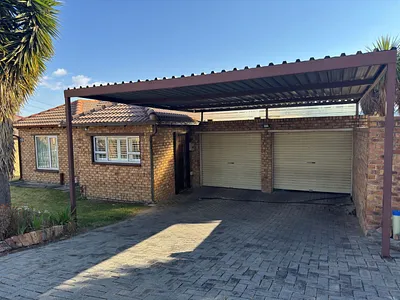 3 Bedroom House For Sale in Kempton Park - img
