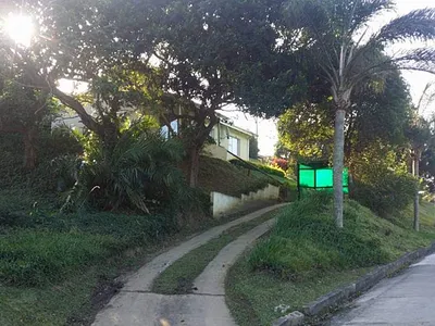2 Bedroom House For Sale in Elysium - icjr.webp