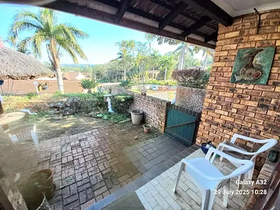 2 Bedroom Townhouse For Sale in Port Edward - img