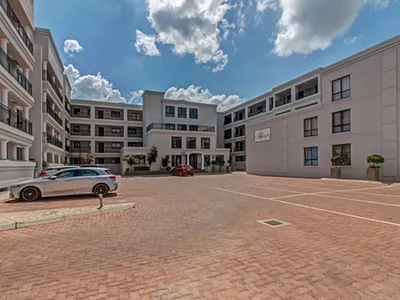 2 Bedroom Apartment For Sale in Sandton - img