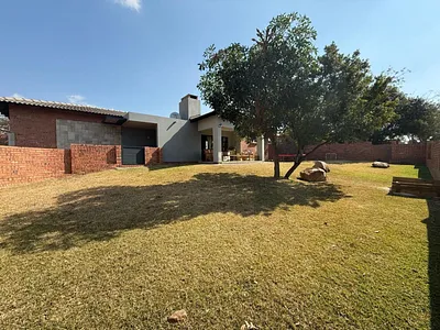 3 Bedroom House For Sale in Sonheuwel, Nelspruit - z3mo.webp