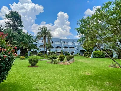2 Bedroom Apartment For Sale in Roodepoort - 2iBL.webp