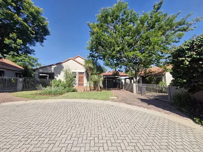 2 Bedroom Townhouse To Rent in Sandton - GytC.webp