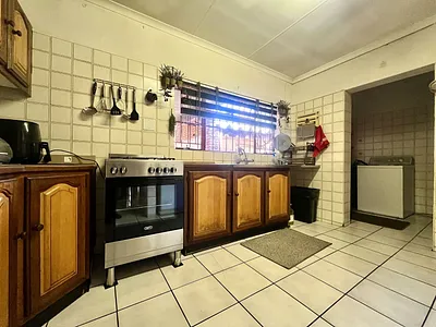 4 Bedroom House For Sale in Pretoria - sK0p.webp