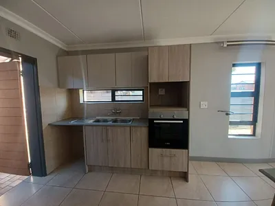 3 Bedroom Townhouse For Sale in Pretoria - FP9A.webp