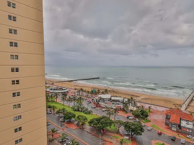 2 Bedroom Apartment For Sale in Durban - eafB.webp