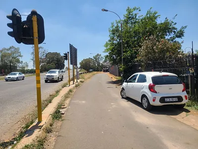 Commercial Property For Sale in Kempton Park - Vfqz.webp