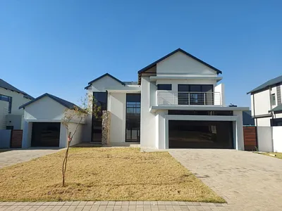 5 Bedroom House For Sale in Pretoria - Lga3.webp