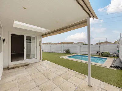 3 Bedroom House For Sale in Blouberg - POW4.webp