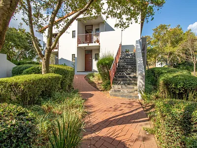 2 Bedroom Apartment To Rent in Randburg - XLlY.webp