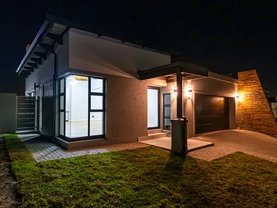 3 Bedroom House For Sale in George - XFae.webp