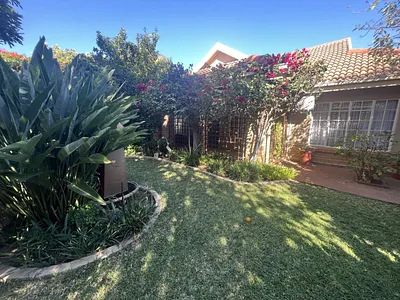 2 Bedroom House For Sale in Mookgopong - yP5B.webp