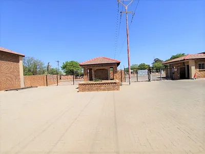2 Bedroom Apartment For Sale in Springs - XfUR.webp