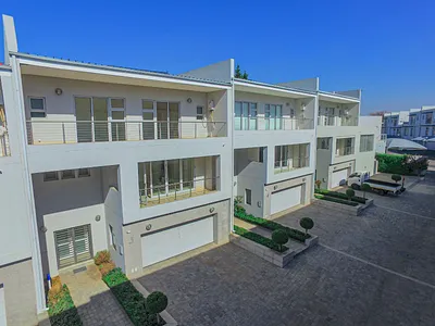 3 Bedroom House For Sale in Sandton - SlPA.webp