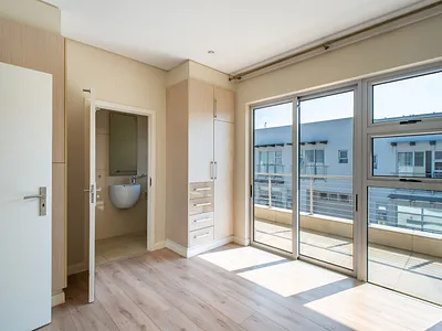 3 Bedroom House For Sale in Sandton - TAh8.webp