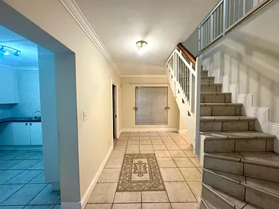 4 Bedroom Townhouse To Rent in Sandton - img