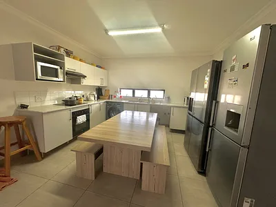 2 Bedroom Apartment For Sale in Centurion - 9w66.webp