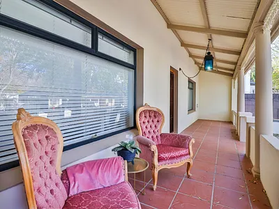4 Bedroom House For Sale in Villiersdorp - KjMH.webp