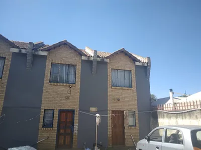 2 Bedroom Apartment For Sale in Johannesburg - 5IKS.webp