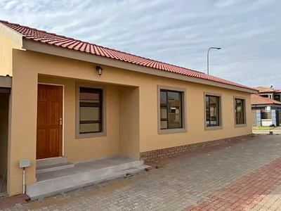 3 Bedroom Townhouse To Rent in Secunda - img