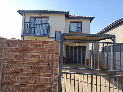 3 Bedroom House To Rent in Alberton - fPl8.webp