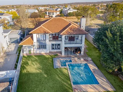 4 Bedroom House For Sale in Pretoria - JuD3.webp