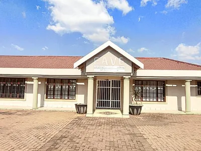 Commercial Property For Sale in Midrand - Jq8P.webp