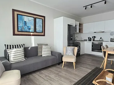 2 Bedroom Apartment For Sale in Mossel Bay - 0uSS.webp