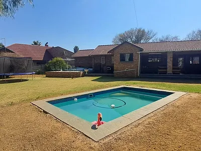 3 Bedroom House For Sale in Boksburg - Mhth.webp